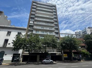 Departamento · 61m² · 3 Ambientes · 1 Cochera · Venta Departamento 3 Ambientes con Cochera Cubierta en San Telmo! Apto Credito!