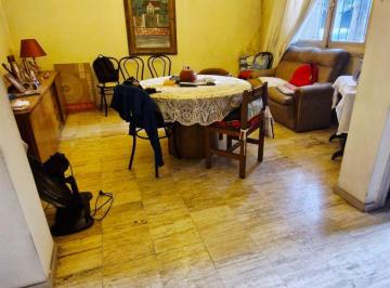 PH de 3 ambientes, Flores · Venta - PH 3 Ambientes - a Reciclar - Patio - Subte a - Apto Credito