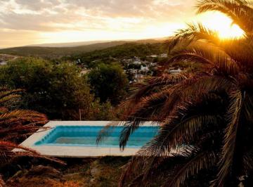 Casa · 145m² · 14 Ambientes · 2 Cocheras · Casa Vendo Carlos Paz 3d 2bm Piscina La Mejor Vista a Las Altas Cumbres!