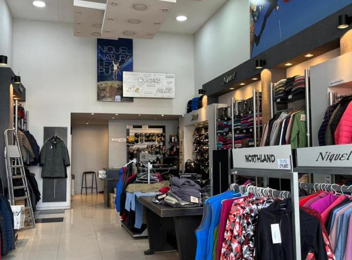 Local comercial · 170m² · 1 Ambiente