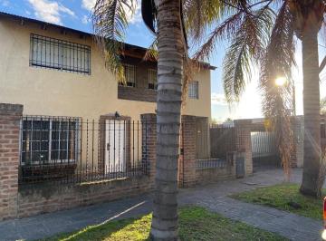 Casa · 150m² · 4 Ambientes · 4 Cocheras · Casa 4 Ambientes - Ituzaingó Norte