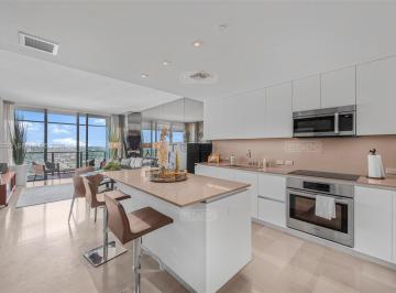 Departamento · 82m² · 2 Ambientes · 1 Cochera · Departamento en Venta en Miami, Florida, Estados Unidos