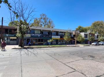 Local comercial · 122m² · 4 Ambientes · Vendo Locales Comerciales y Departamentos en Rodeo de La Cruz