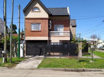 Departamento · 150m² · 4 Ambientes · 1 Cochera · Triplex - Ituzaingo Norte