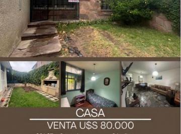 Casa de 5 ambientes, Las Tortugas · Casa en Venta. Godoy Cruz. Sobre Cervantes. Apta Crédito.