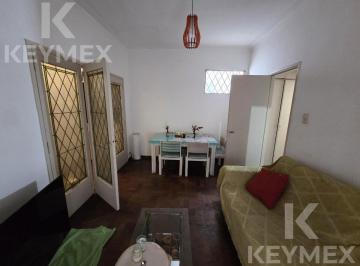 Departamento · 60m² · 3 Ambientes · Venta Departamento Centro Plata Baja con Patio 6 Entre 56 y 57