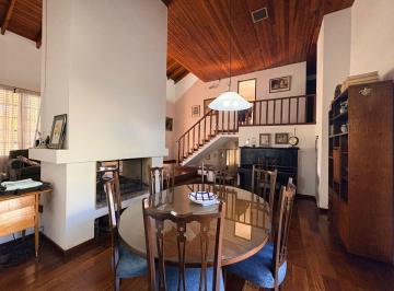 Casa de 7 ambientes, La Plata · Casa en Venta Frente Al Parque San Martín | La Plata