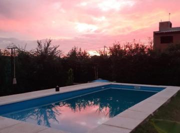 Casa · 100m² · 3 Ambientes · 1 Cochera · Venta Casa Anisacate 3 D Excelente Zona