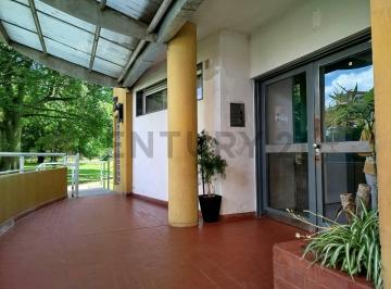 Departamento · 52m² · 3 Ambientes · 1 Cochera · Venta de Departamento en Villa Madero 3 Ambientes Balcon Cochera Apto Credito