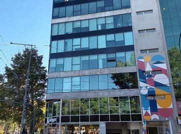 Oficina comercial · 303m² · Oficina en Parque Patricios