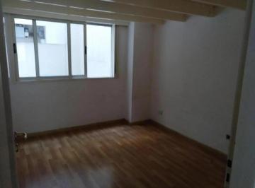 Departamento · 70m² · 3 Ambientes · Departamento en Venta - 2 Dorm. 1 Baño - Flores