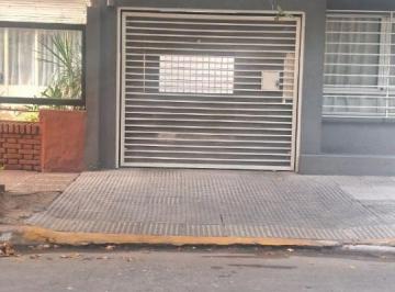 Garage , La Matanza · Cochera Centrica a Una Cuadra de Av de Mayo