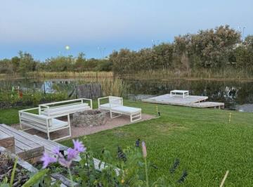 Casa · 219m² · 5 Ambientes · 1 Cochera · Casa en Alquiler en Muelles, Puertos - Escobar