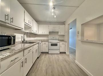 Departamento · 81m² · 2 Ambientes · 1 Cochera · Departamento en Venta en Miami, Florida, Estados Unidos