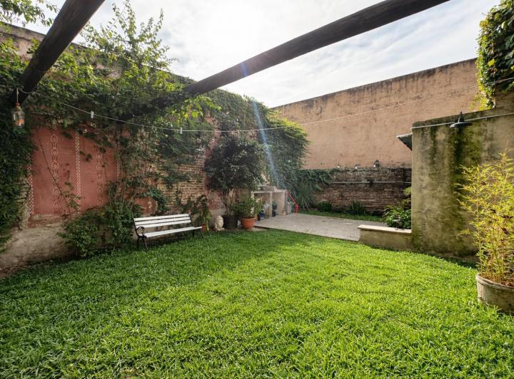Casa · 165m² · 4 Ambientes · 1 Cochera