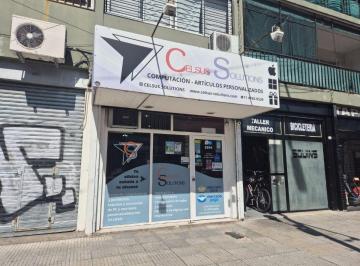 Local comercial , San Isidro · Local en Venta Sobre Av Centenario