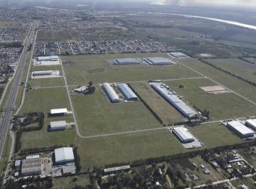 Terreno · 11500m² · Venta de Lotes en Parque Industrial Campana