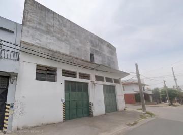 Bodega-Galpón · 1470m² · Galpón Industrial de Losa en Esquina 1470 m² en 2 Plantas - Villa Madero
