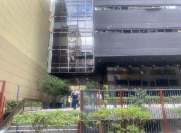 Oficina comercial , Retiro · Edificio Chacofi - 150 m² y Una Cochera - Plaza Roma - Zona Catalinas