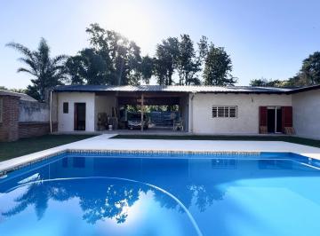 Casa · 231m² · 3 Ambientes · 2 Cocheras · Venta Casa 3 Ambientes Francisco Alvarez - Apta Credito