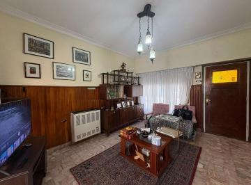 Casa · 178m² · 4 Ambientes · Casa 4 Amb con Parque. Apto Crédito