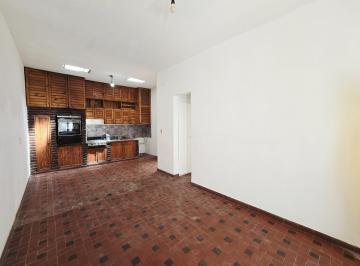 Departamento · 60m² · 3 Ambientes · Alquiler Departamento 3 Ambientes en Billinghurst con Patio