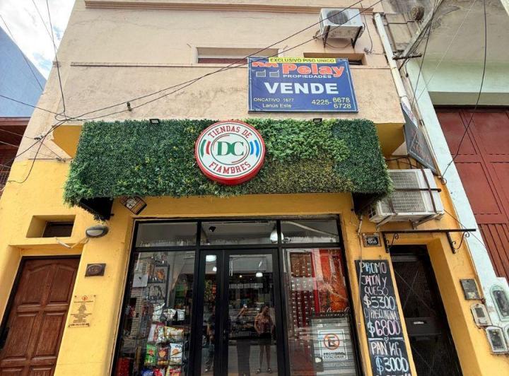 Local comercial · 302m²