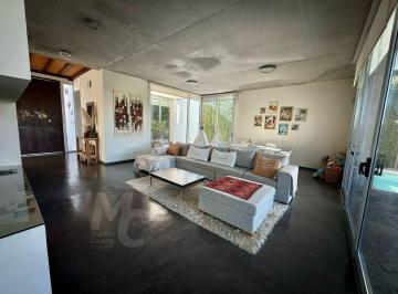 Casa · 270m² · 4 Ambientes · 2 Cocheras · Casa en Venta en San Francisco