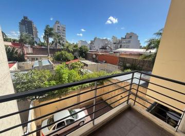 Departamento de 1 ambiente, Monte Castro · Hermoso Monoambiente Al Contrafrente Balcon, Cercano Al Centro Comercial