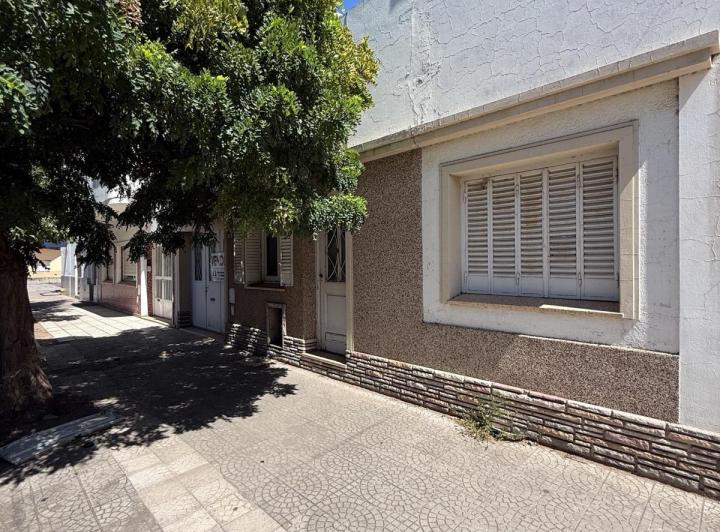 Casa · 130m² · 3 Dormitorios · 1 Cochera