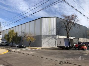 Bodega-Galpón · 7100m² · Nave Industrial - Pompeya