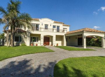 Casa · 1589m² · 7 Ambientes · 8 Cocheras · Casa en Venta Amoblada, 7 Ambientes, en Barrio Haras Santa María, Escobar, Gba Norte