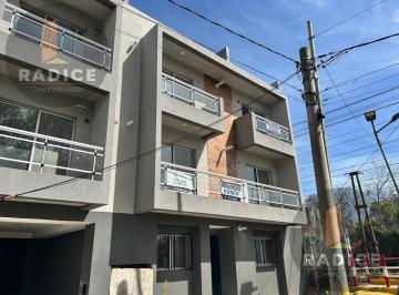 Departamento · 43m² · 2 Ambientes · 1 Cochera · Venta - Departamento - Banfield - 2 Ambientes - Cochera