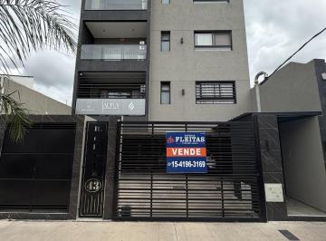 Departamento · 61m² · 3 Ambientes · Venta Semipiso de 3 Ambientes con Balcon