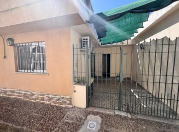 PH · 60m² · 3 Ambientes · PH 3 Ambientes en Las Heras 968 Lomas de Zamora. Apto Credito Bancario