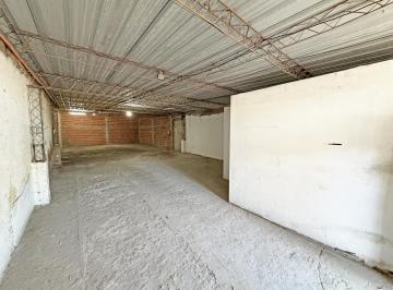 Bodega-Galpón · 180m² · Galpón en Venta
