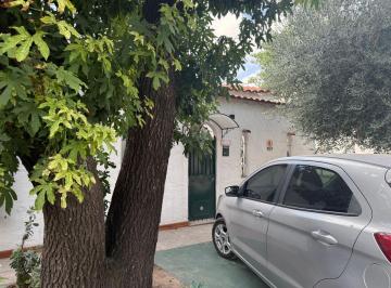 Casa de 1 ambiente, La Matanza · Casa Estilo Colonial en Venta en Villa Luzuriaga