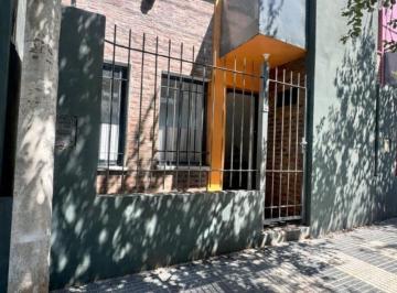 Casa · 78m² · 4 Ambientes · Venta Duplex 2 Dorm.