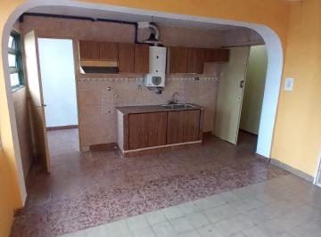 Departamento · 70m² · 3 Dormitorios · Venta Departamento Mario Bravo 375