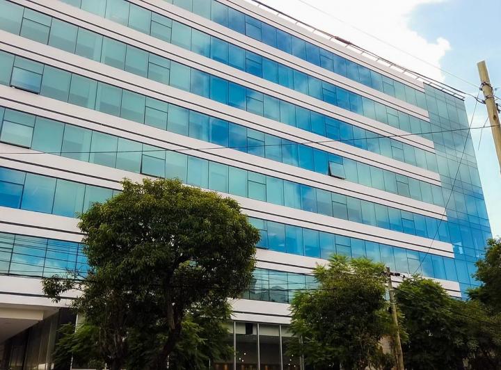 Oficina comercial · 908m² · 12 Ambientes · 13 Cocheras