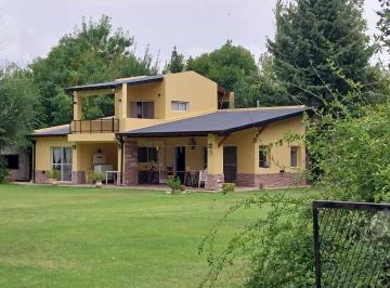 Casa · 120m² · 4 Ambientes · 2 Cocheras · Venta Casa 4 Ambientes en Club de Campo El Moro Marcos Paz
