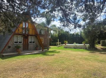 Casa · 142m² · 2 Ambientes · 1 Cochera · Casa Chalet en Venta en El Remanso, Exaltación de La Cruz, G. B. a. Zona Norte