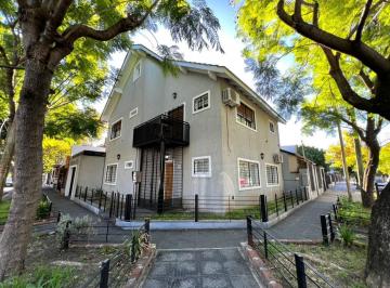 Casa · 169m² · 5 Ambientes · 1 Cochera · Casa 5 Ambientes en Venta en Martínez