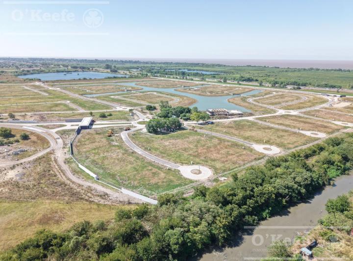 Terreno · 672m²
