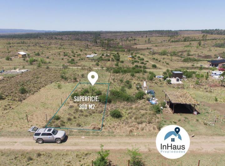 Terreno · 300m²
