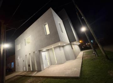 Departamento · 103m² · 4 Ambientes · 1 Cochera · Dúplex en Venta - 3 Dorm. 2 Baños - Necochea