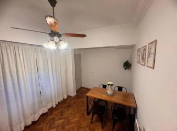 Departamento · 61m² · 3 Ambientes · Departamento en Alquiler - 2 Dorm. 1 Baño - Flores