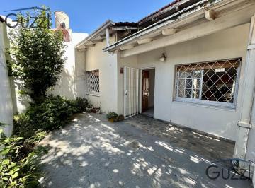 PH · 76m² · 3 Ambientes · 1 Cochera · Venta PH 3 Ambientes con Patio y Cochera – Villa Adelina – a 3 Cuadras de Av de Mayo