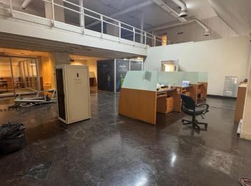 Local comercial · 472m² · Local en Boedo