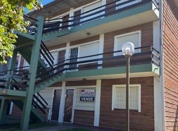 Departamento · 45m² · 2 Dormitorios · 1 Cochera · Venta Dpto. P. B. 3 Amb. a 4 Cuadras de La Playa!